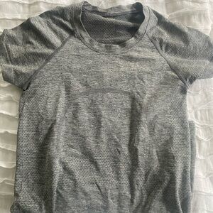 Lululemon swiftly tech